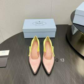Picture of Prada Shoes _SKUPradasz35-404CMym030219112